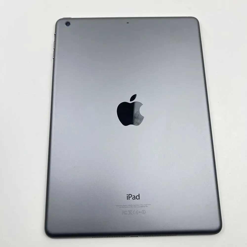 Apple iPad Air 1st Generation A1474 16 GB Wi-Fi 9.7 in | Space Gray | MD78LL/B